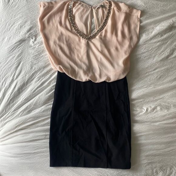 GUESS Pencil Skirt Dress SMALL - Picture 1 of 3